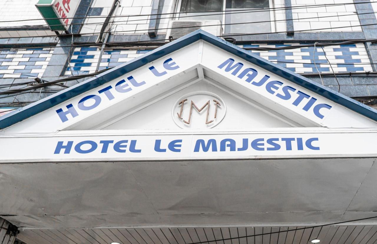 Hotel Le Majestic دوالا المظهر الخارجي الصورة