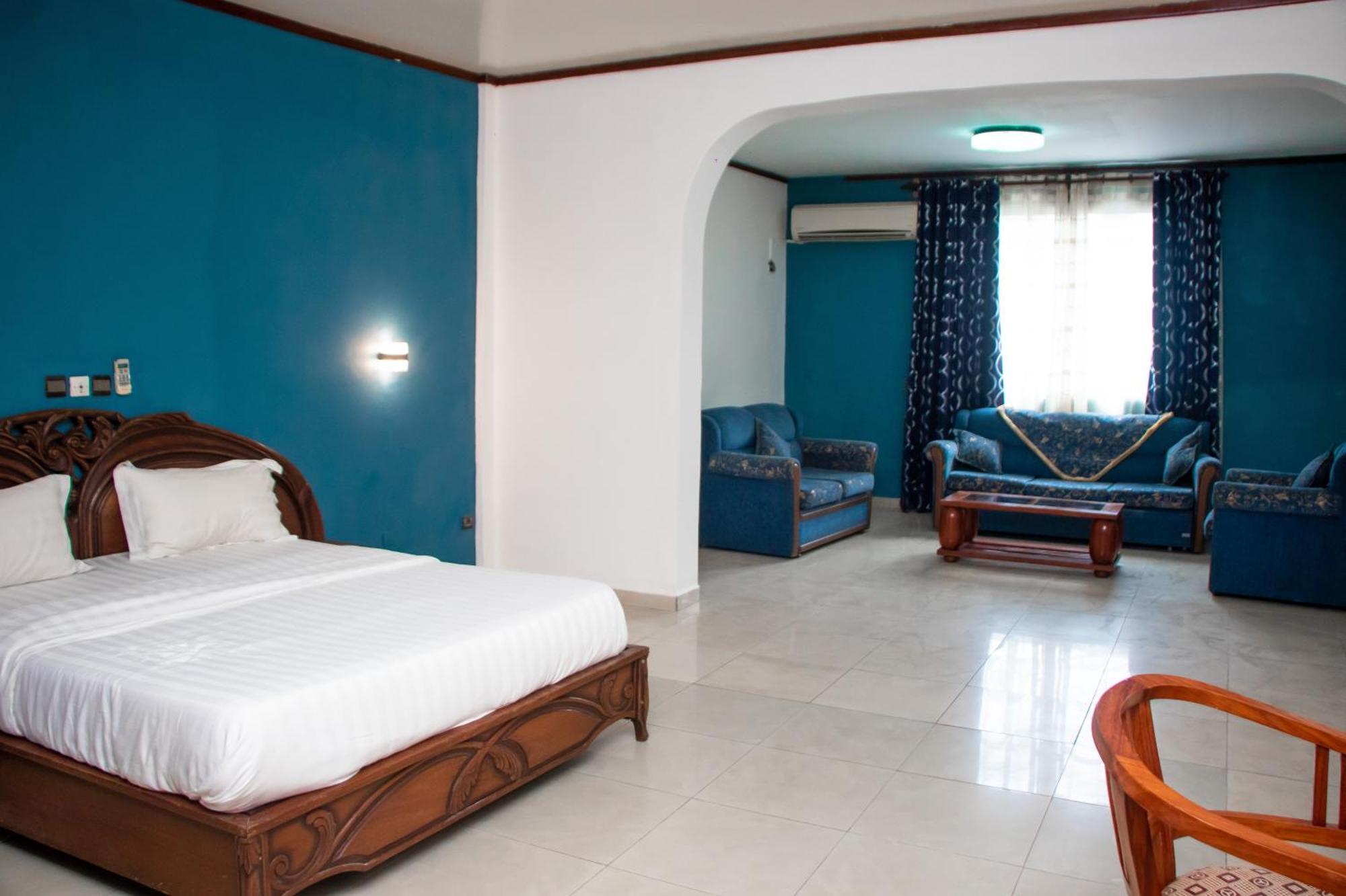 Hotel Le Majestic دوالا المظهر الخارجي الصورة